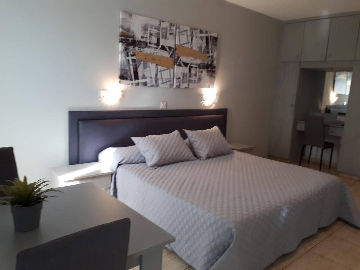 Irene'S Apartments Лимасол Екстериор снимка