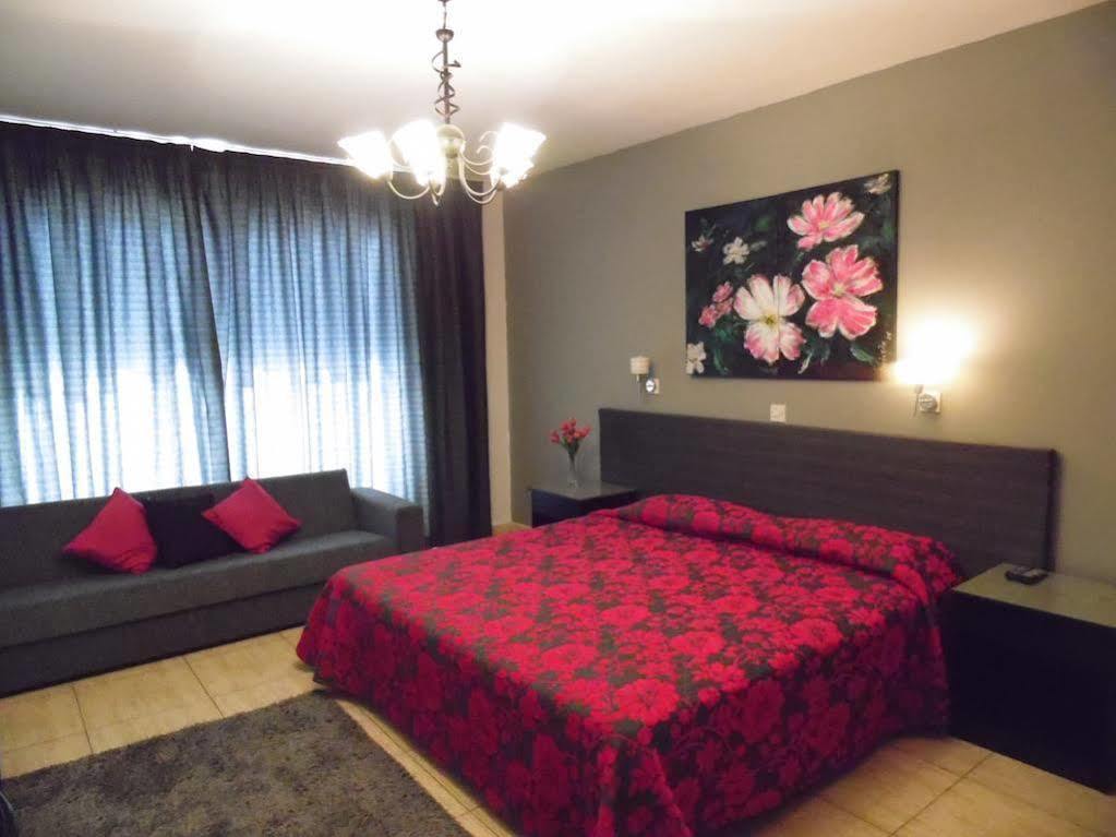 Irene'S Apartments Лимасол Екстериор снимка