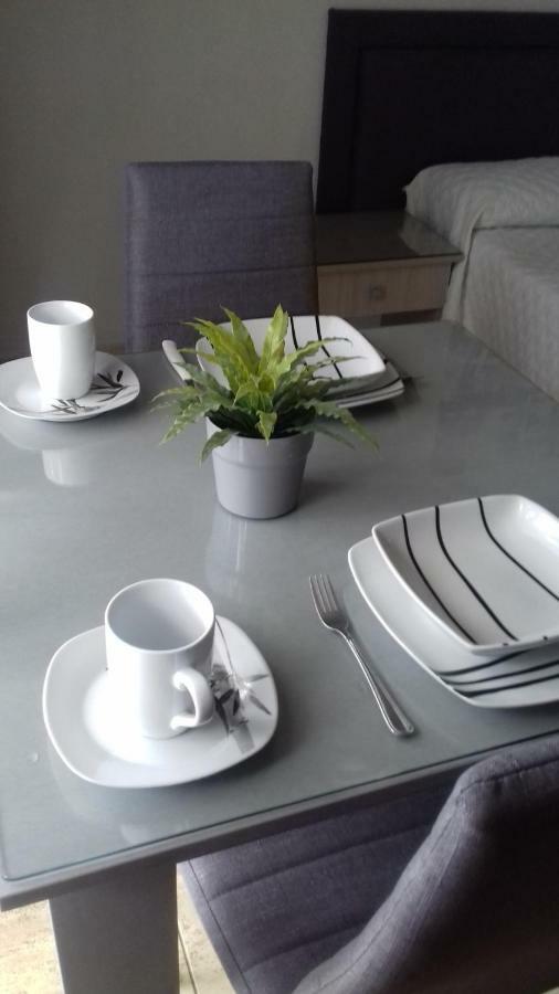 Irene'S Apartments Лимасол Екстериор снимка